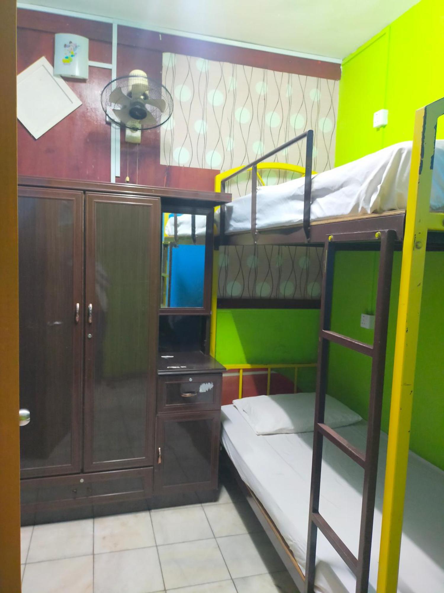 Netasha Holiday Inn Tanah Rata Exterior foto