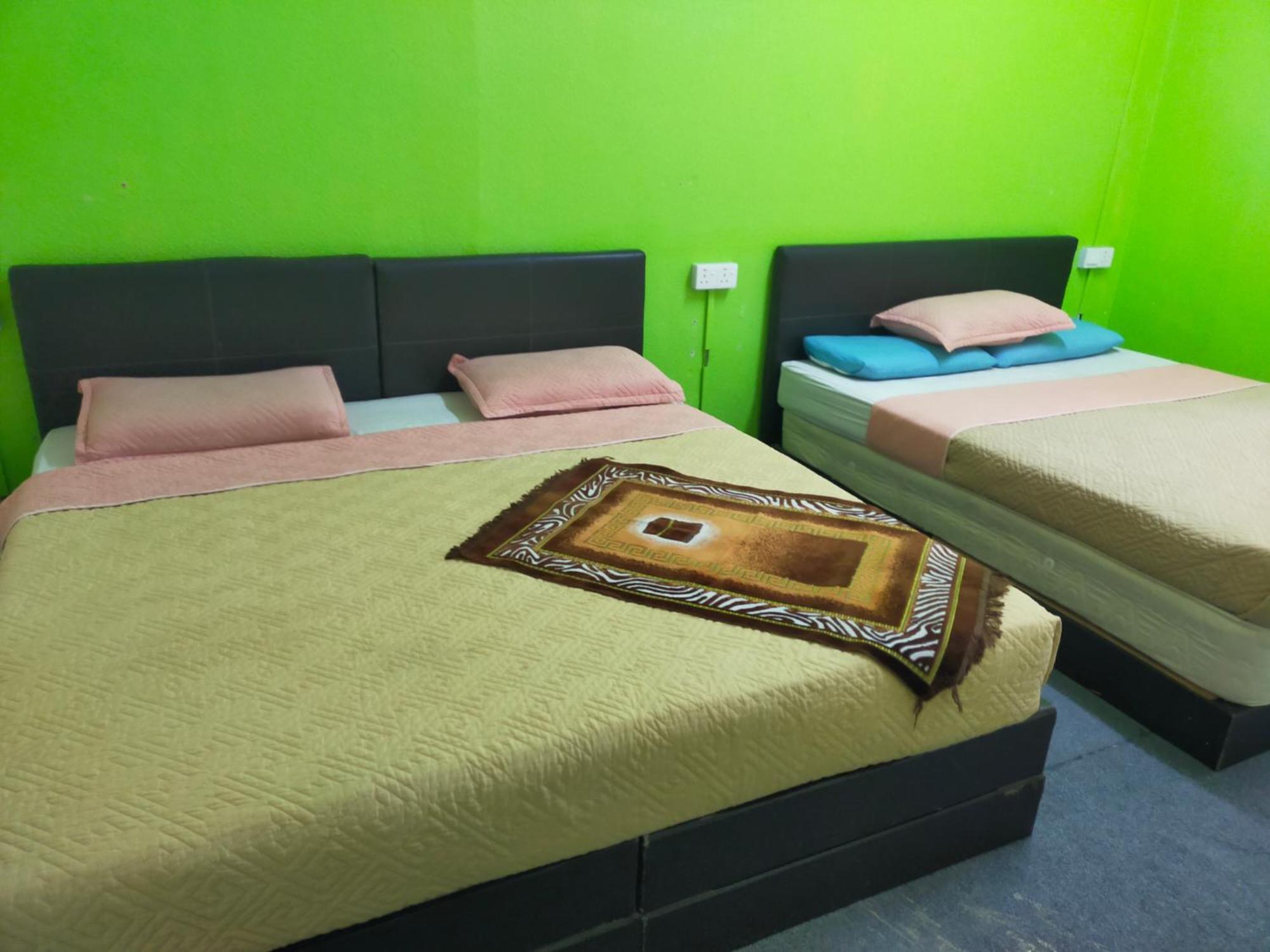 Netasha Holiday Inn Tanah Rata Exterior foto